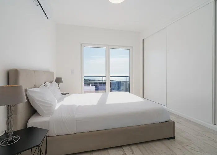 Zen With Sea View And Private Pool * לוריניה