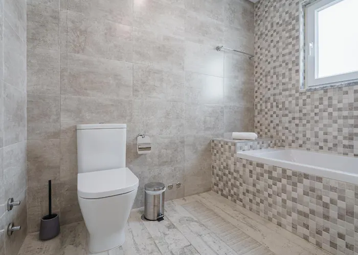 Zen With Sea View And Private Pool וילה לוריניה